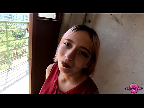 ❤️ სტუდენტური სენსუალი შთანთქავს უცნობს გარეუბანში - Cum On His Face ️ პორნო ჩვენთან ❌